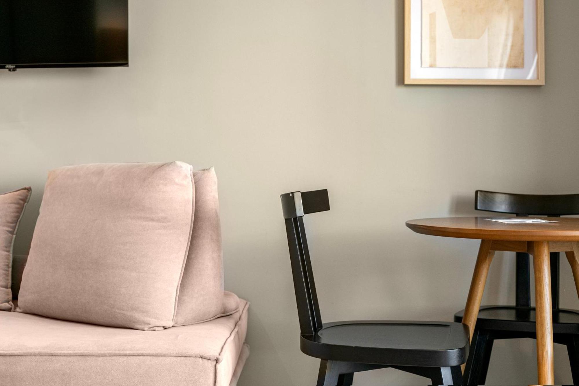 Athens Genesis Luxury Suites ภายนอก รูปภาพ